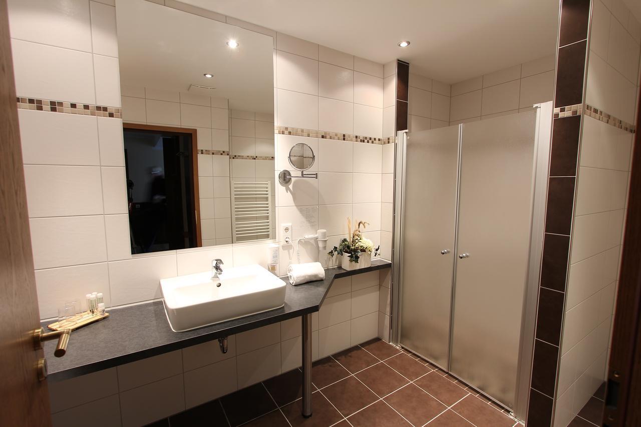 Akzent Hotel Jonathan Lippstadt Bagian luar foto
