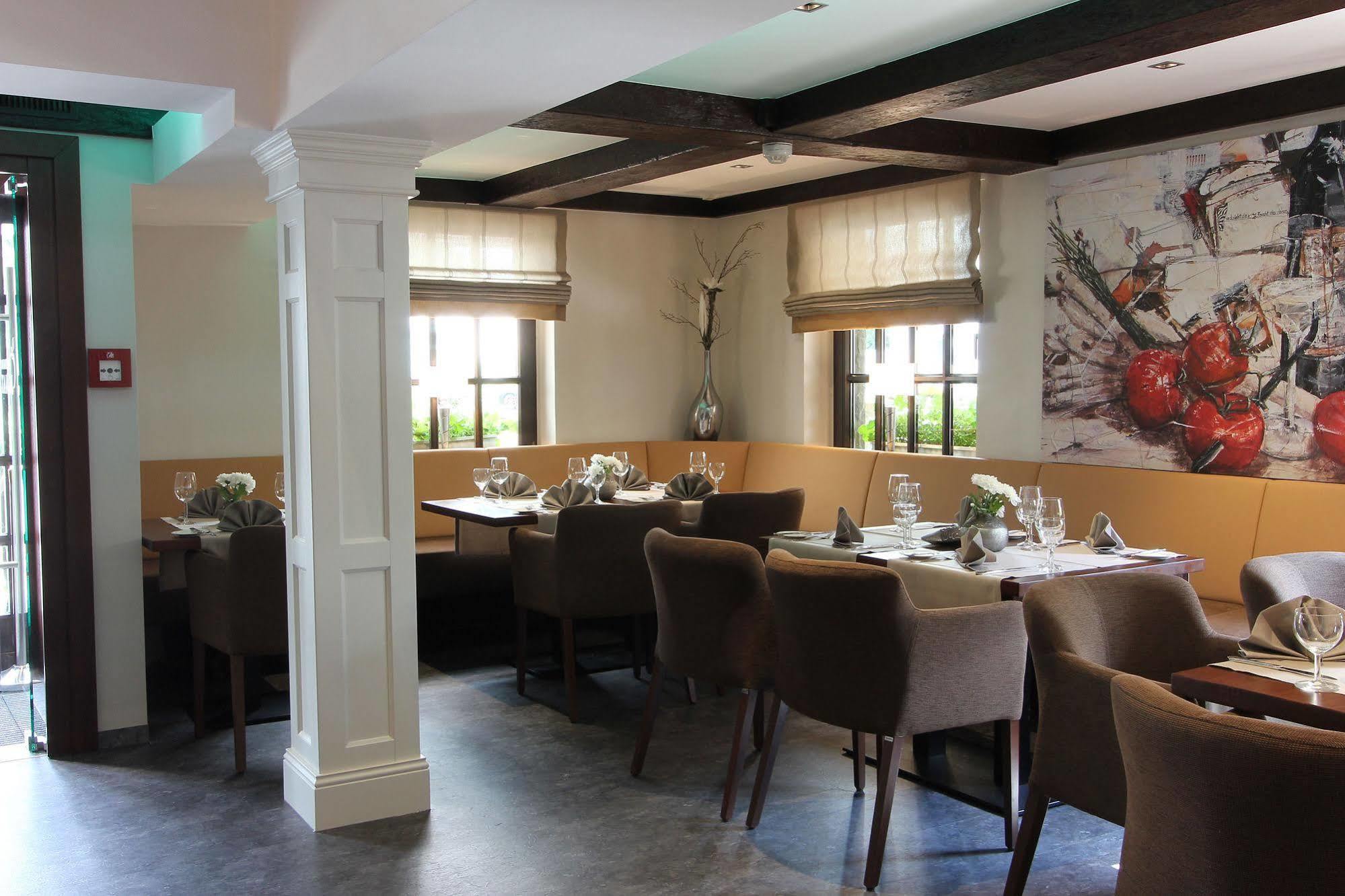 Akzent Hotel Jonathan Lippstadt Bagian luar foto
